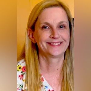 Meet your Posher, Yvonne